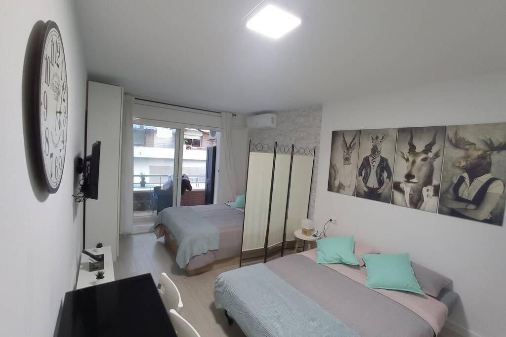 Apartamento con piscina a 2 minutos de la playa!!! Lloret de Mar Exterior foto